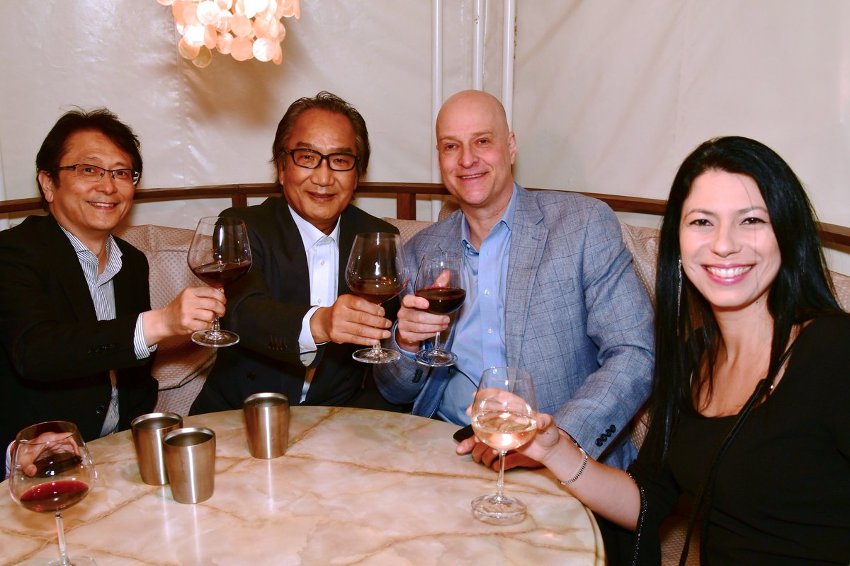 Definedai's tweet photo. Tokyo, we have arrived 🇯🇵 We’re really happy to announce the official opening of our office in #Japan -- you can now find us at WeWork space in Marunouchi too! Meanwhile, don't miss out the photos of our celebration cocktail party last Friday 🍸 #DCinTokyo https://t.co/dPe4kNL9sm