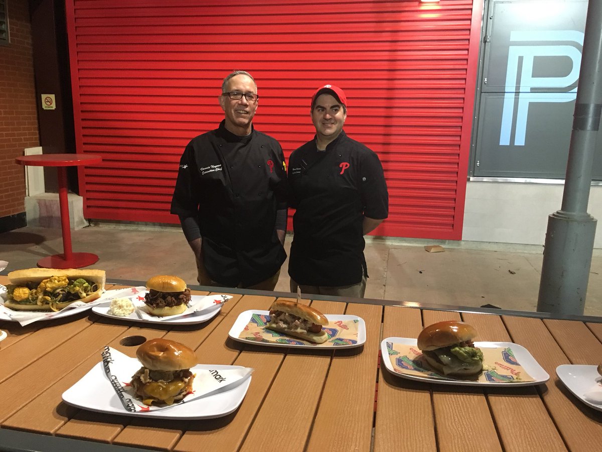 ErinNoss's tweet photo. So many great new options from Chef Vonnie and the @philliesphood team for @phillies #OpeningDay2018 https://t.co/3EoXhz93Rt