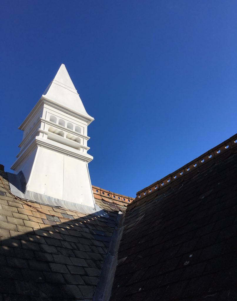 Has spring finally arrived? This recently refurbished Cowling is looking great in the sunshine! ☀️ #Refurbishment #Decorating