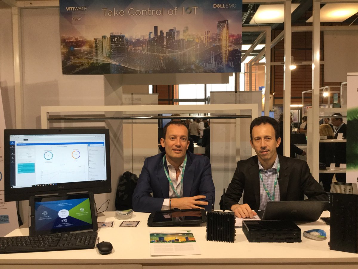 egourrier_pro's tweet photo. @vmwareIoT with @CavalliereL @VMware_Fr at #sido2018 https://t.co/ntekTe4Y5C