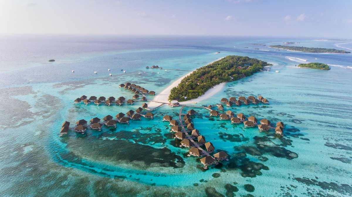 MyOasisLiving's tweet photo. Here are eight #sustainable #destinations to add to your #travel #bucketlist to this year in honour of #EarthDay: https://t.co/dwc1moWjtg  #ecotourism #MotherNature https://t.co/83HHpILY5u