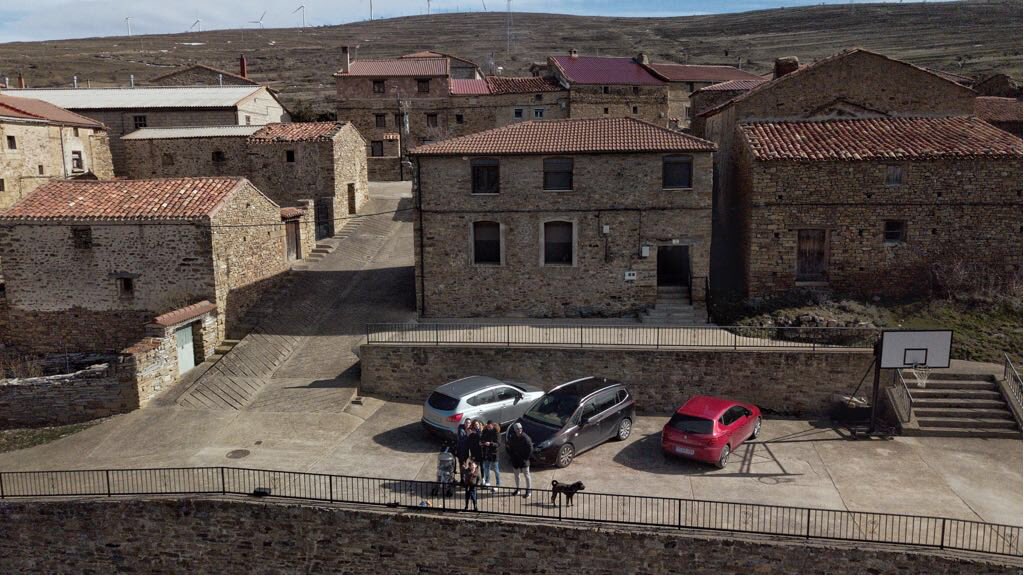 Pau84zgz's tweet photo. A vista de pájaro. #dron #inventazo #fotaza https://t.co/qqArrw9z5B