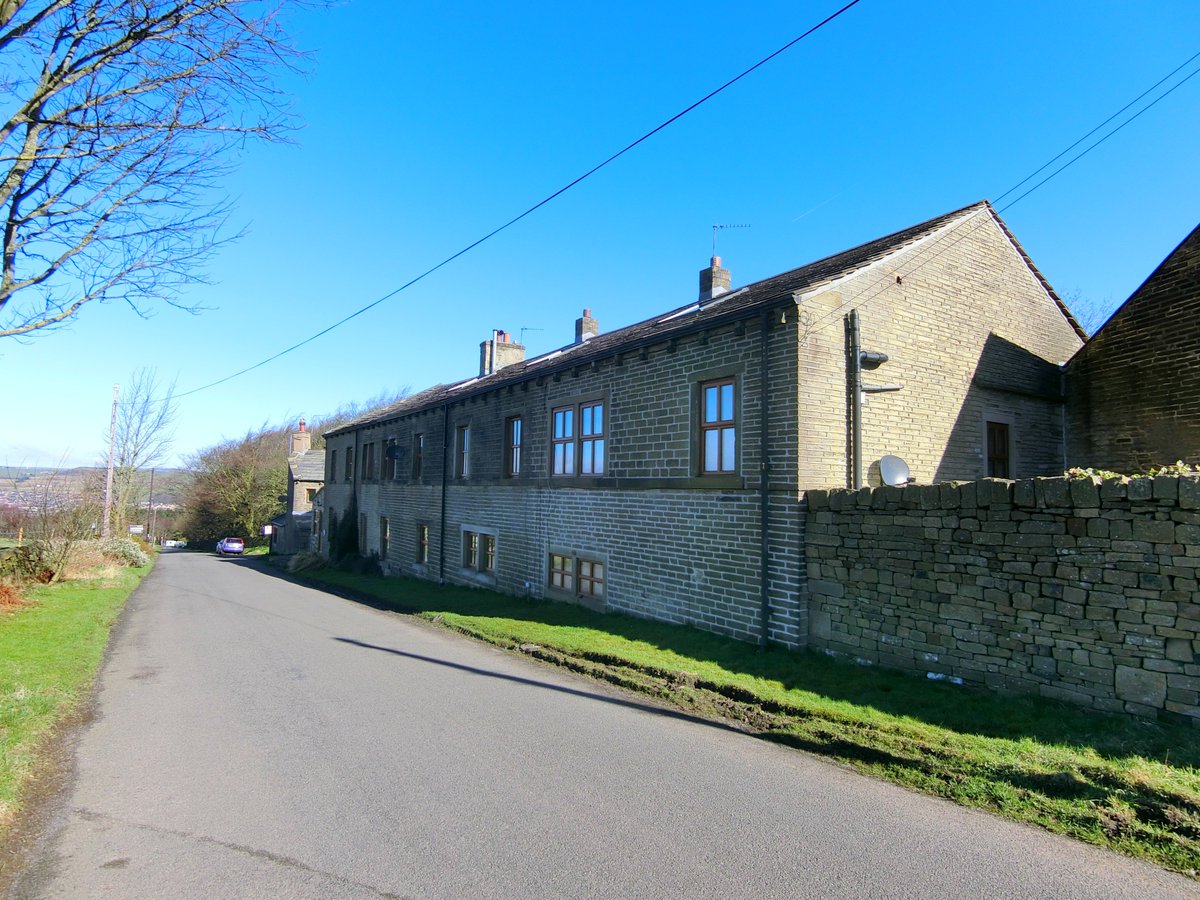 MJCResidential's tweet photo. OPEN VIEWING SATURDAY 14TH APRIL BETWEEN 11AM - 1PM**
Please call 01484 535666 to register your interest.
https://t.co/YOBaMRst6F https://t.co/a7MQXekLgi