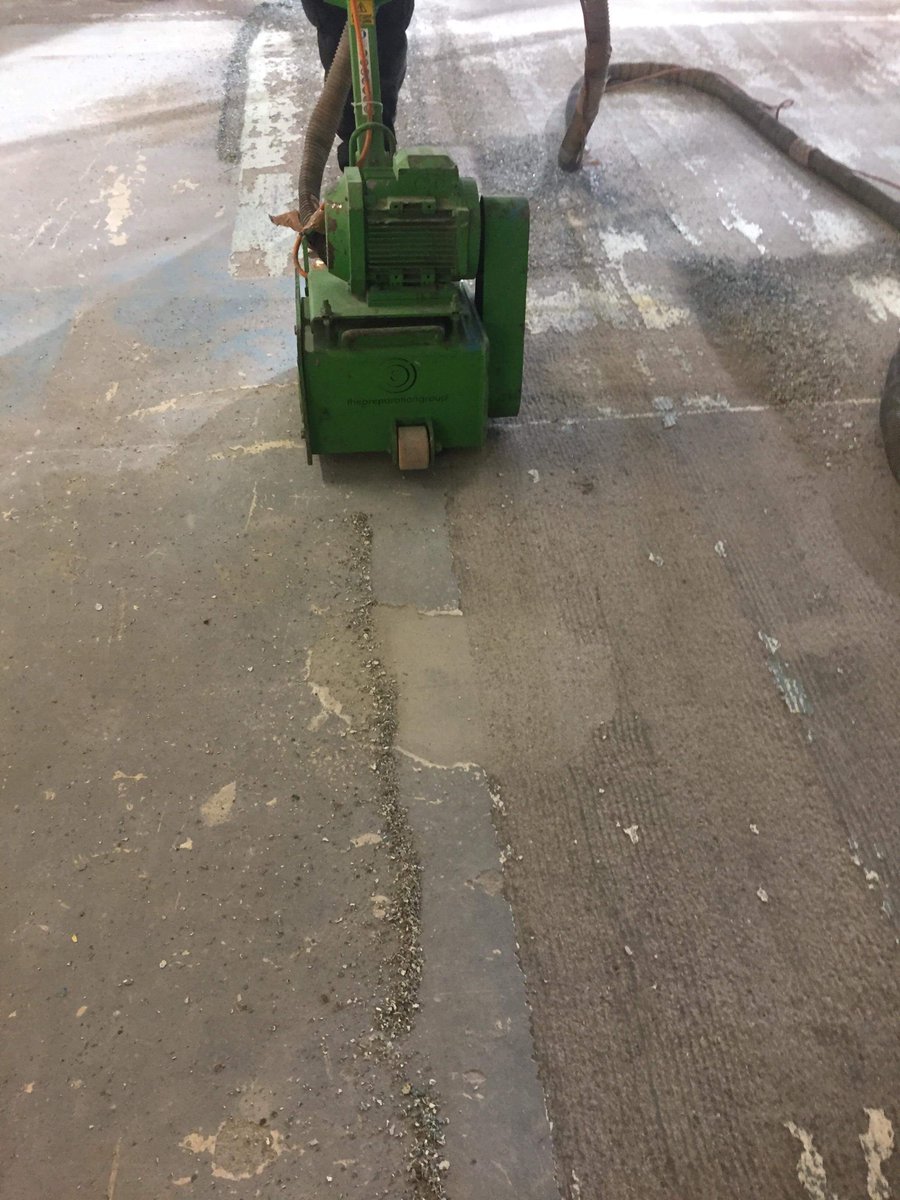 ThePrepGroup's tweet photo. #PPC are in #Hull today using a variety of machines in a 466m2 area. First 250 #Planer leaving a slightly rippled finish, then to flatten with 250 #Grinder, finish with #Terrco 701-S & edgework. Leaving a flat clean surface 👍 https://t.co/rJQJFegLlY