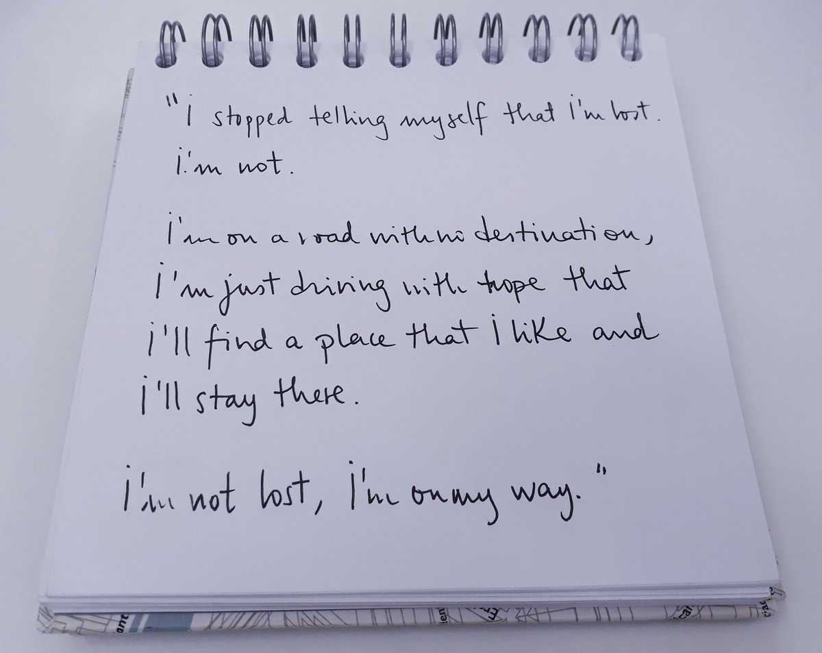 albafcandial's tweet image. Coses que trobes en llibretes perdudes... I'm not lost, I'm on my way. #randomthings