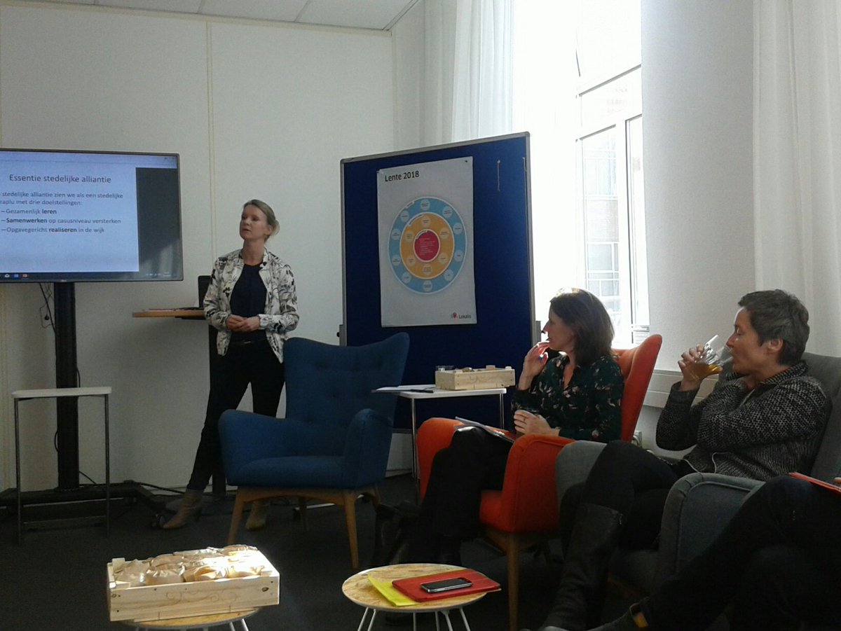 Verkenning alliantie wijkbreed leren. Samen leren. Samen werken. Samen realiseren. <a href="/BTO_Sociaal/">BTOSociaalUtrecht</a> <a href="/Incluzio/">Incluzio</a> <a href="/LokalisNL/">Lokalis</a> in gesprek met oa huisartsen @Utrecht_gezond Julius en GEZ