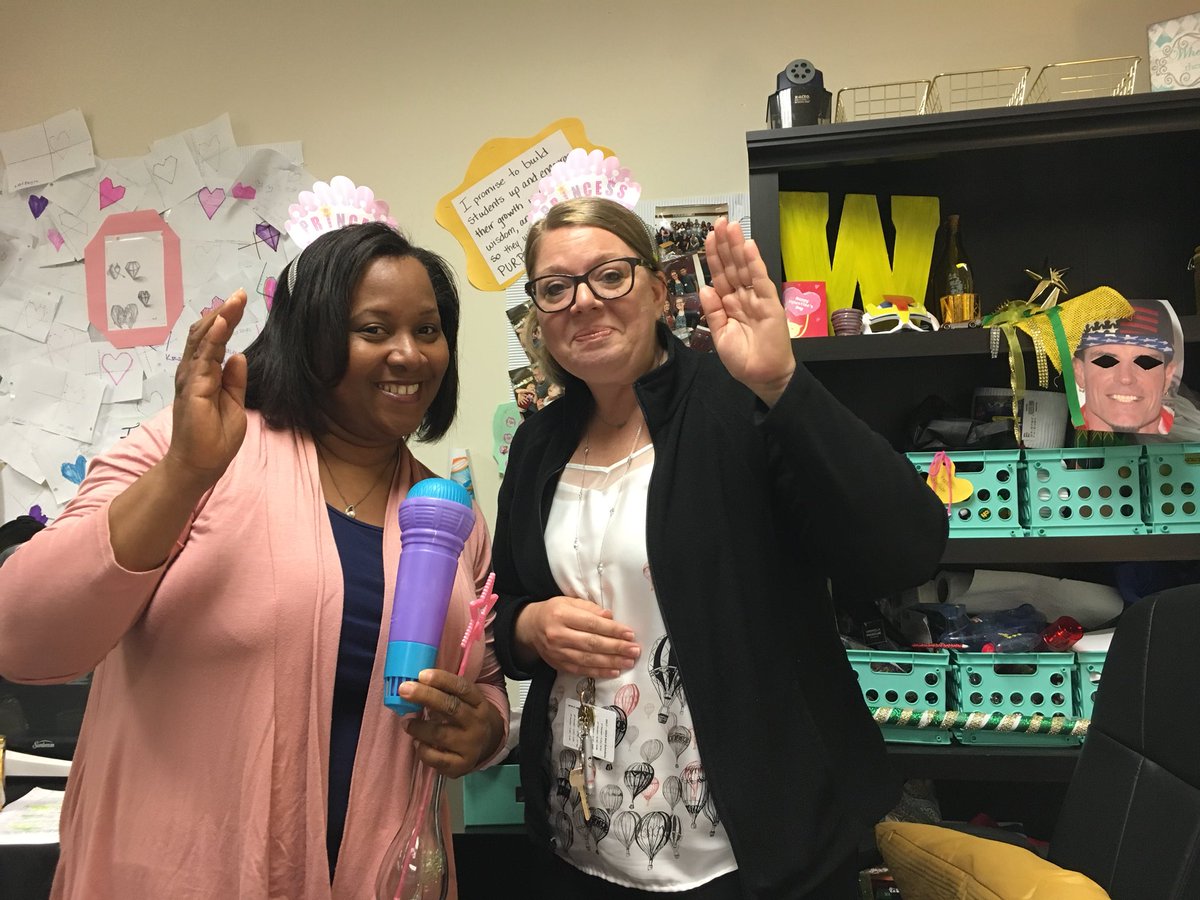 jjkeen42's tweet photo. Celebrating Ms. Bronson &amp; Ms. Wilson for being selected by @Region4ESC as co-teacher mentors! Love seeing our awesome @KleinISDMath teachers being recognized for the great things they do to make sure EVERY student finds their purpose!#KleinPartyPopperMoments @KleinForest https://t.co/HW8ejj7LIM