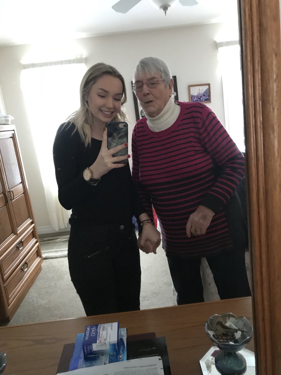 Happy 89th Mama 💕😍🎀👸🏼😇👵🏼👓🐒🐣💐🍪💒💌‼️