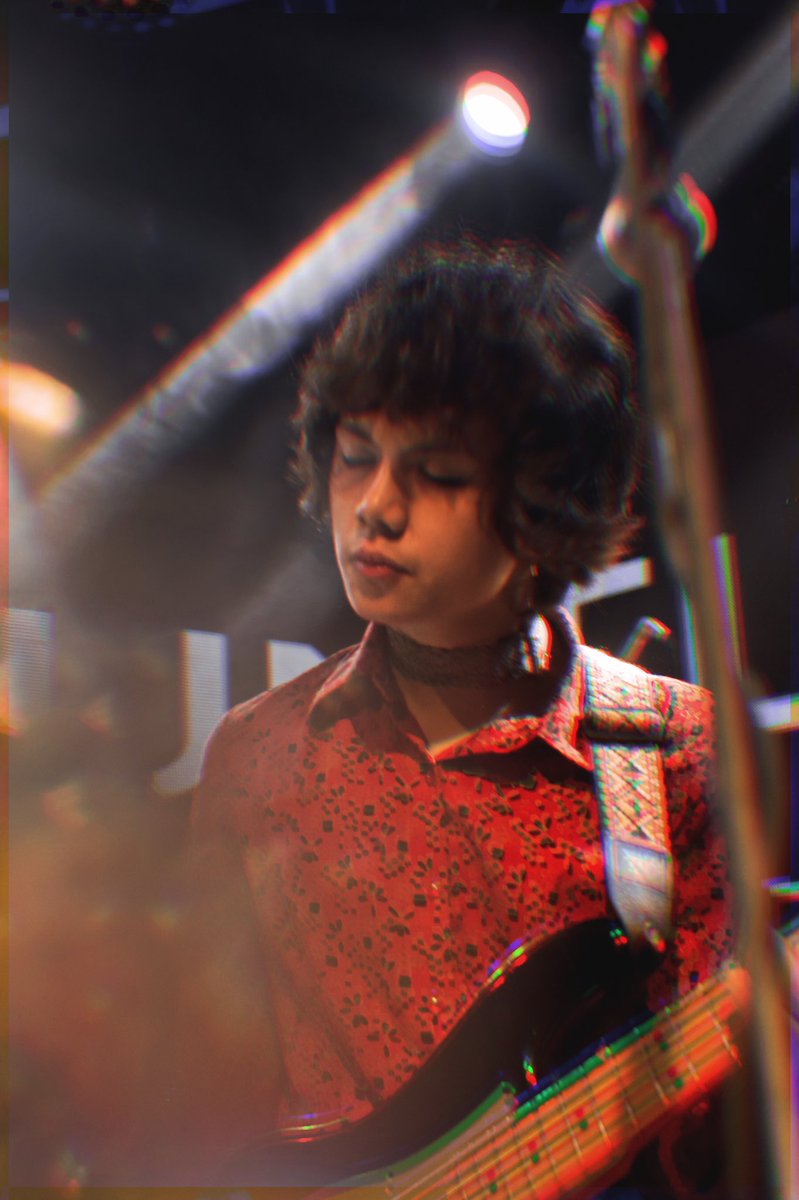 CookieGonzalez's tweet photo. More shots of @IVOFSPADES 😁 shameless plug! follow me on my Instagram (cookiegonzalez_) to see more of my work ❤️ I also have a Youtube channel. Link in bio! Lol. Anyway, I hope you guys like these photos! ☺️ #IVofSpades https://t.co/5wI4Kh2g2X