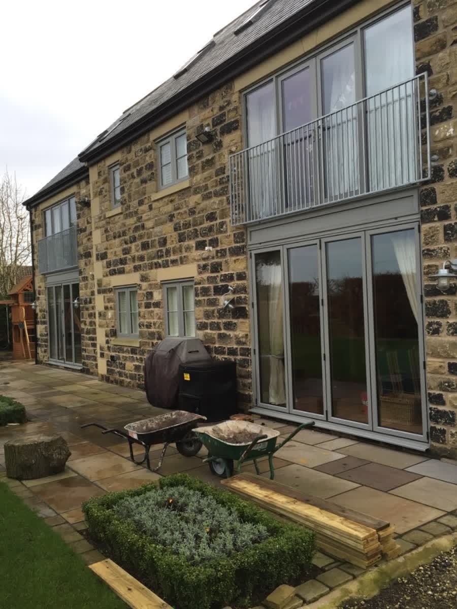 BifoldNetwork's tweet photo. House make overs from the Bifold Network - made to measure doors, windows &amp; #bifolds, any shape or colour with top notch security built in #MadeInSheffield https://t.co/2fgEKrr8f9 https://t.co/rez6LyPWx6