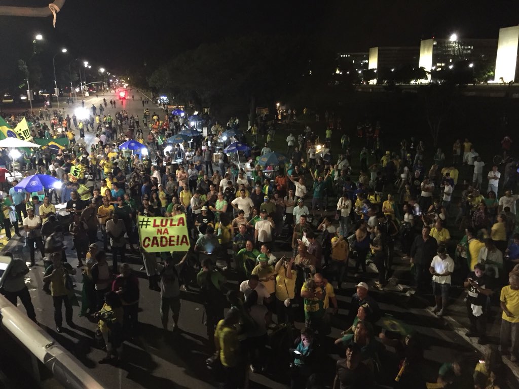 betanio's tweet image. O STF ainda é uma ameaça
Ganhamos uma batalha… A guerra continua….
Esses canalhas farão de tudo para colocarem as ADCs em votação… Já deixaram claro ontem que só esperam por elas para acabarem com a prisão em segunda instância… oantagonista.com/?p=91385