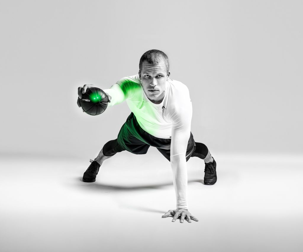 360AthleticsInc's tweet image. Warm up, play, recover. 
-------
The hypersphere will help keep the body's soft tissue loose, which is essential for maintaining flexibility and range of motion! @HypericeUSA 
------
Shop now: Link in bio!

#hyperice #hypersphere #recovery #mobility #warmup #cooldown