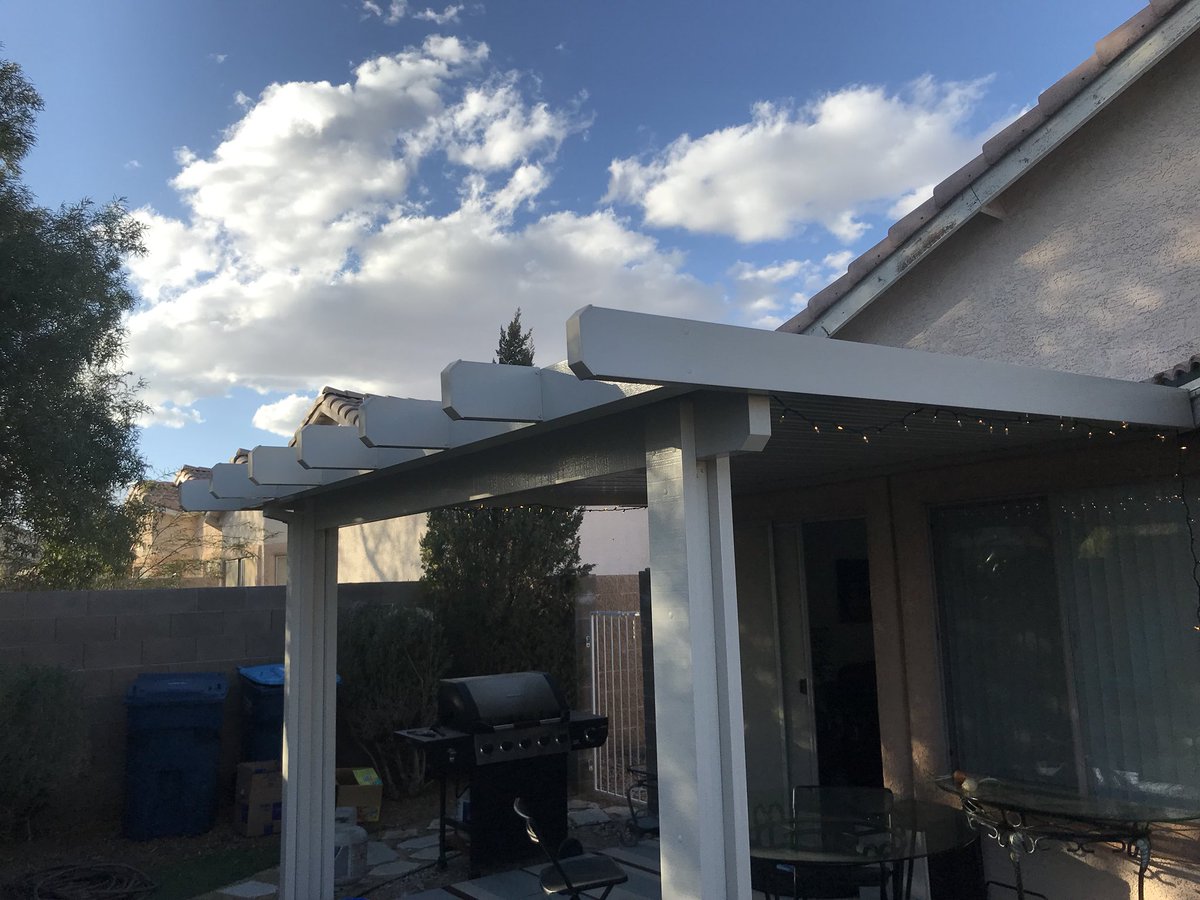 BellaPatioLV's tweet photo. Summer is right around the corner! Sometimes, all you need is a simple patio cover to turn your yard from 🏜 to🏝
#patiocover #patiolife #miter #homeimprovement #landscapingideas #architecturephotography #aluminumpatiocovers #duralum #alumawood #BellaPatio https://t.co/YgwANGyOcF