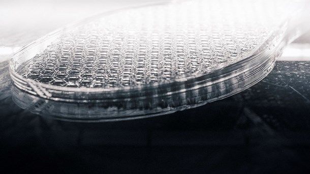 mmnextdk's tweet photo. Ecco tester 3D-printede og brugertilpassede såler https://t.co/X7pDpRLQat #dkbiz #dktech https://t.co/6AK8IE67hZ
