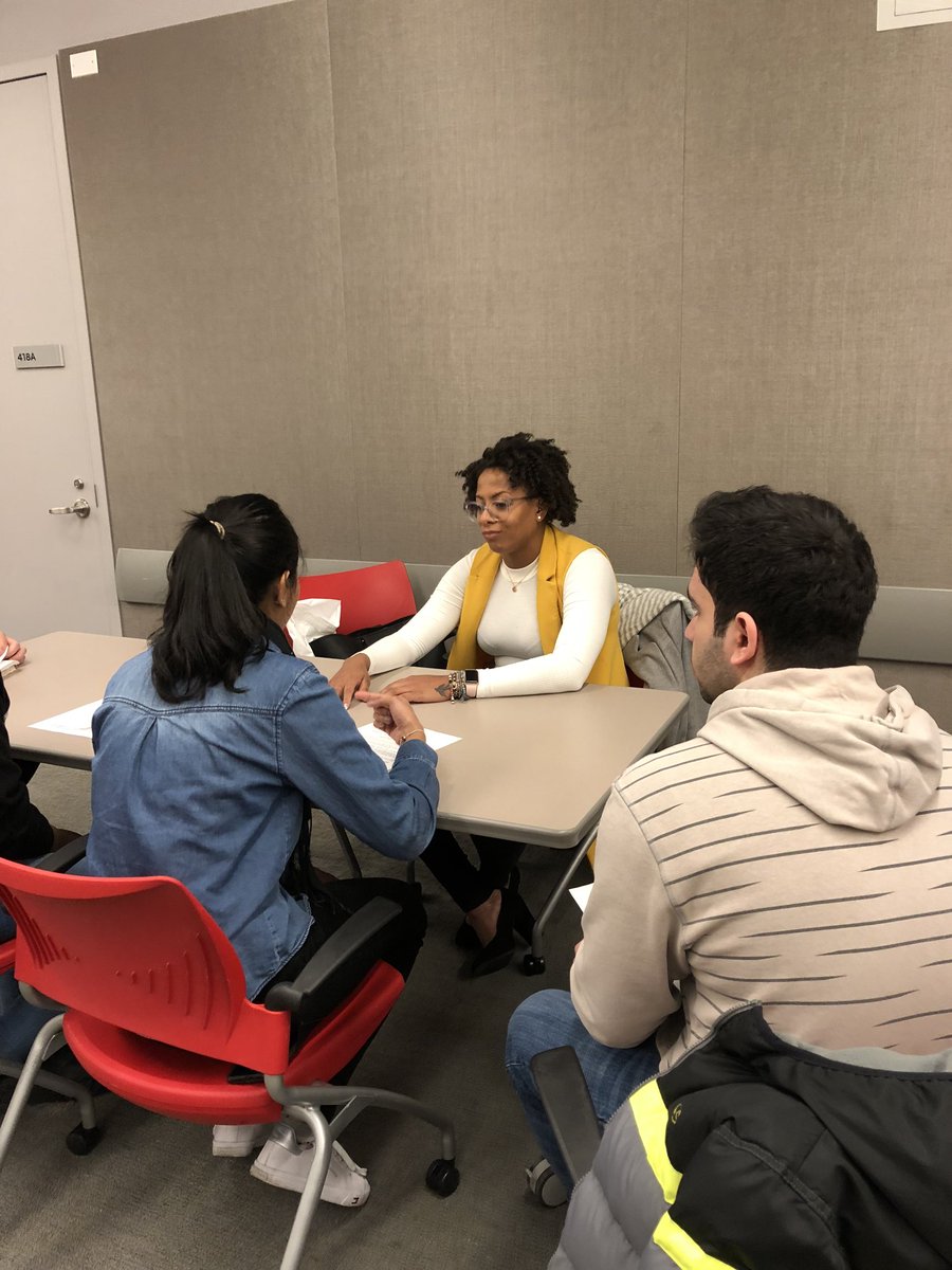 Office of Career Services, Roosevelt University tweet media