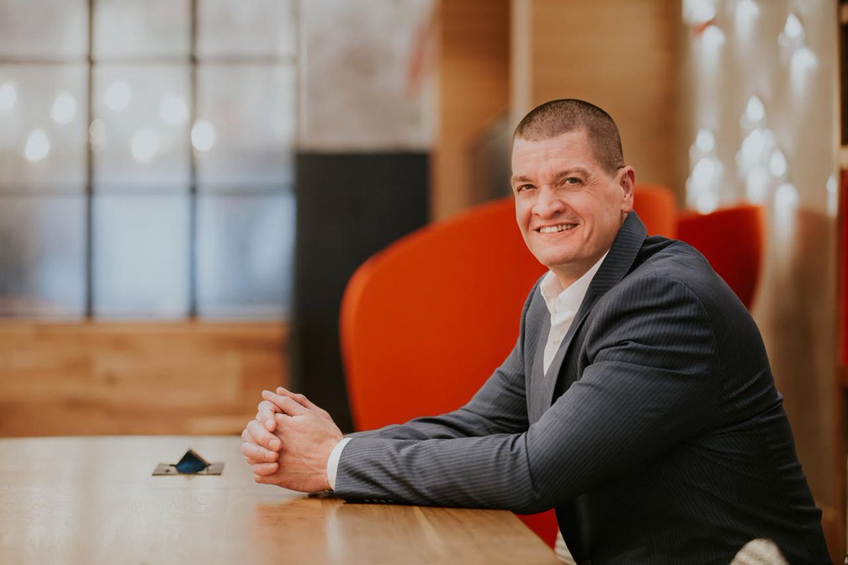 ReubenSinghMCR's tweet photo. This #Leader Is Making It Easier for Members of the #Deaf Community to Start Their Own Businesses https://t.co/I2j08560f7 #Entrepreneur #Diversity #Equality #Hearing #Business #IsherCapital https://t.co/vRCZ1Us02K