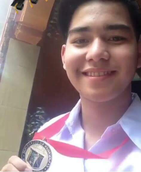 SPaniorotan's tweet photo. #MovingUpYONG https://t.co/Yo9OTedCig