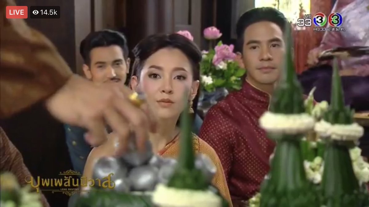Godfatherboth's tweet photo. เห็นฤๅไม่ออเจ้าทั้งหลาย #บุพเพสันนิวาส #หลวงสรศักดิ์ https://t.co/FGRx59bZOL