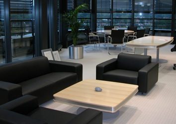 Fusion_Exec's tweet photo. From traditional office furniture pieces, to more modern styles, our Executive Office Furniture collection has something to meet every taste. See more... https://t.co/6MwABdaLFG https://t.co/8DVHYT9WJg