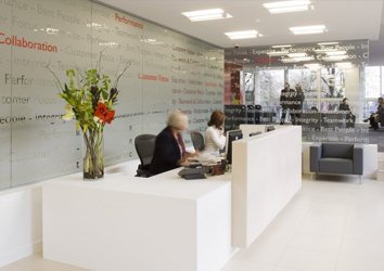 Fusion_Exec's tweet photo. From traditional office furniture pieces, to more modern styles, our Executive Office Furniture collection has something to meet every taste. See more... https://t.co/6MwABdaLFG https://t.co/8DVHYT9WJg