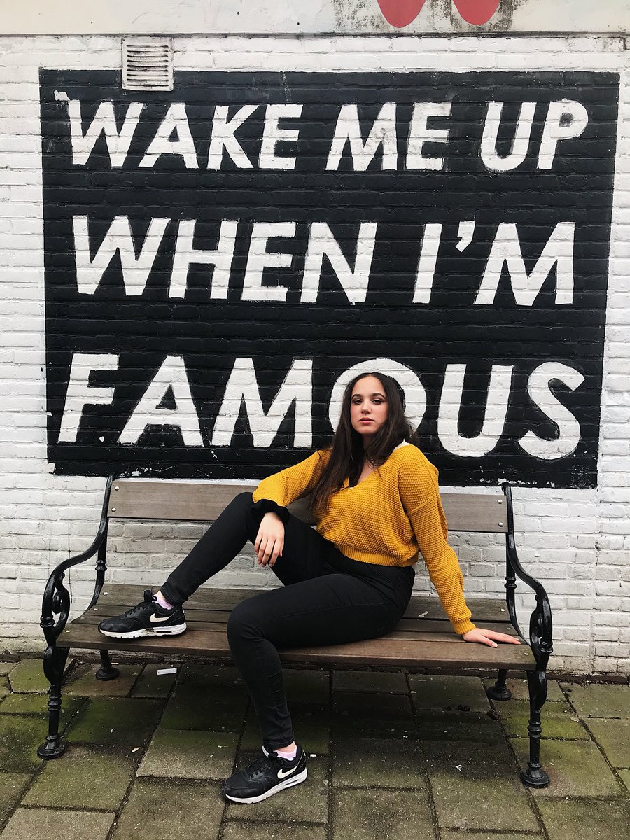 niallsflckr's tweet photo. Sooo this is my best friend and she should be a MODEL !! 
She’s honestly one of the prettiest ppl I’ve ever met !! She is so photogenic and also has the biggest heart. She’s super kind and sweet. Beautiful inside and out she deserves the WORLD !!!! can she please go viral ? https://t.co/wpIEZmwpKk