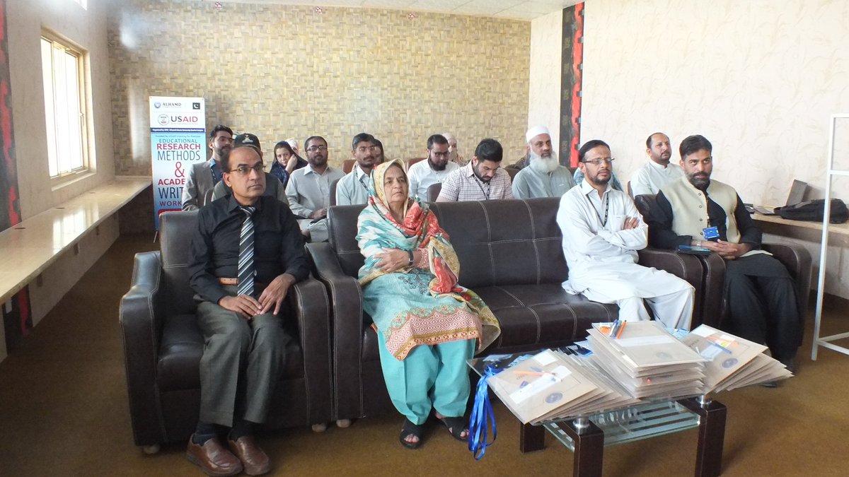 AlhamdIslamicUn's tweet photo. ORIC-Alhamd Islamic University Quetta Campus, Organized A Series of Faculty Development Workshop on Educational Research Methods &amp; Academic Writing in Collaboration with USAID - 1st Session on 5th April 2018. https://t.co/0kWOSGPbKQ