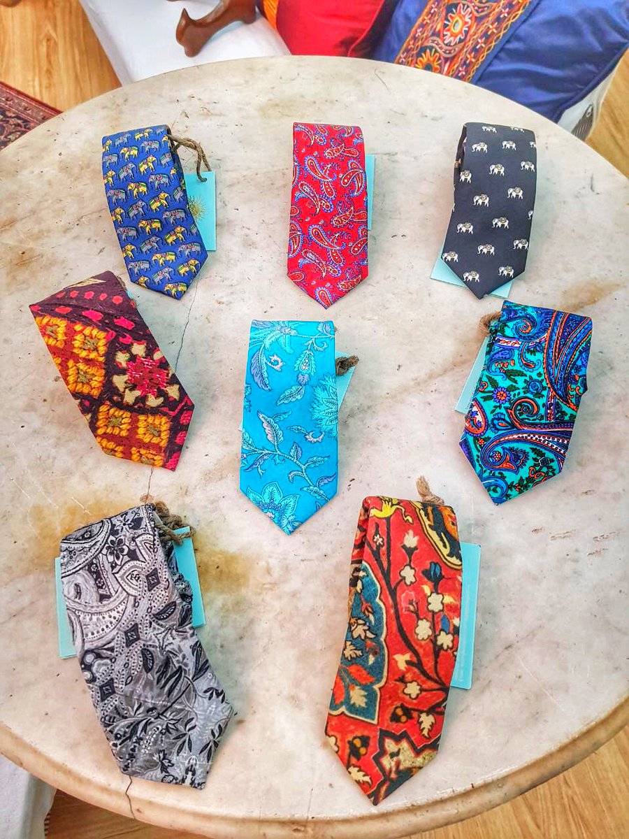TreasuresOfInd's tweet photo. We promise you won‟t be “tied” down with options at our store!
#Ties #Luxury #MensFashion #Accessories #ColorSplash #Trends #MensFashion #Tie #MensAccessories #ColorfulTies #PrintOnPrint #LuxuryStore #LifestyleStore #FashionDaily #MensFashionDaily https://t.co/6vOQFIwH3j