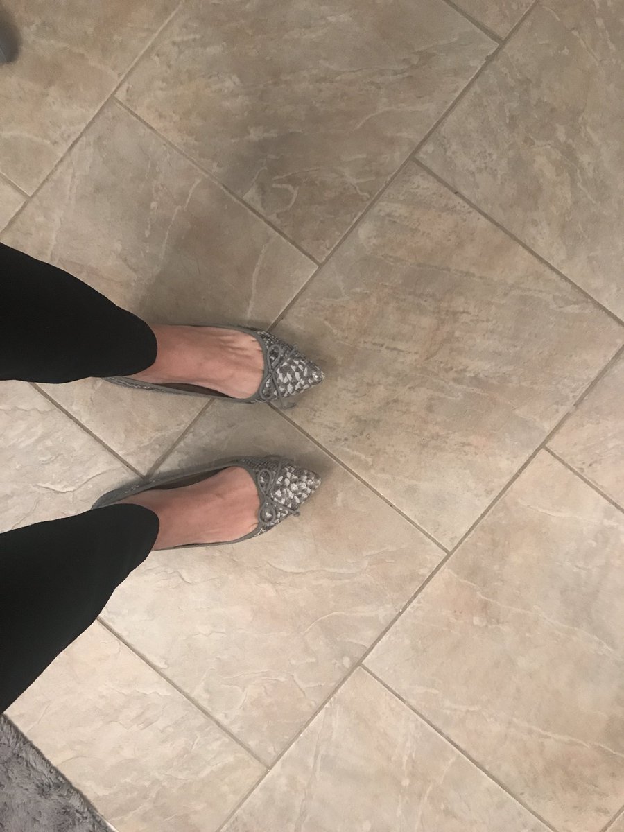 WendySkibinski's tweet photo. When these shoes on our the feet 1 of 2 things is happening in the office #PROACT training OR #CAMPUS visit TODAY #teamCCR is off to @HanoverCollege #springtours #findingthefit #aspirations2reality https://t.co/ppLVCnHR1c