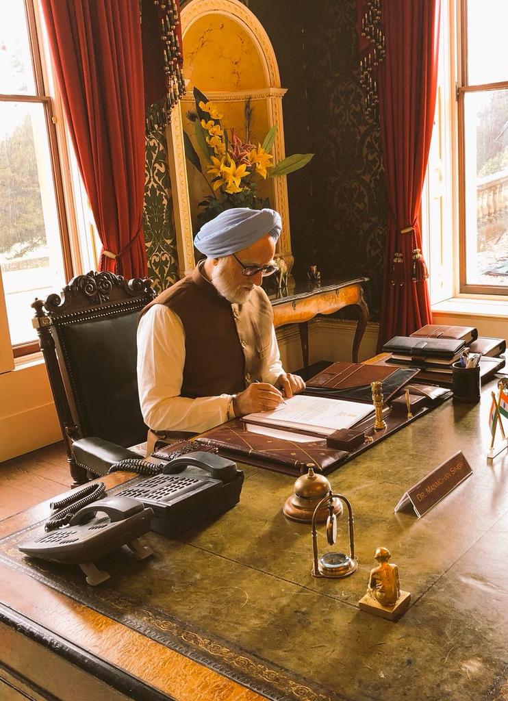 Check out <a href="/AnupamPKher/">Anupam Kher</a>'s look from the sets of his upcoming film #TheAccidentalPrimeMinister. Directed by #VijayGutte. Movie releases on 21st Dec, 2018. #SuperCinema