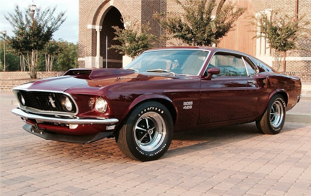 SVT_Cobras's tweet photo. #ThrowbackThursday | Today's feature #Mustang is the iconic 1969 Boss 429...💔
#Ford | #TBT | #SVT_Cobras https://t.co/rGN9RUMmoZ