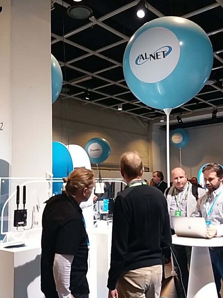 puukolmonen's tweet image. Alnet Oy showing their flexible solution for connected vehicles and transportation at #ciscoconnectfi