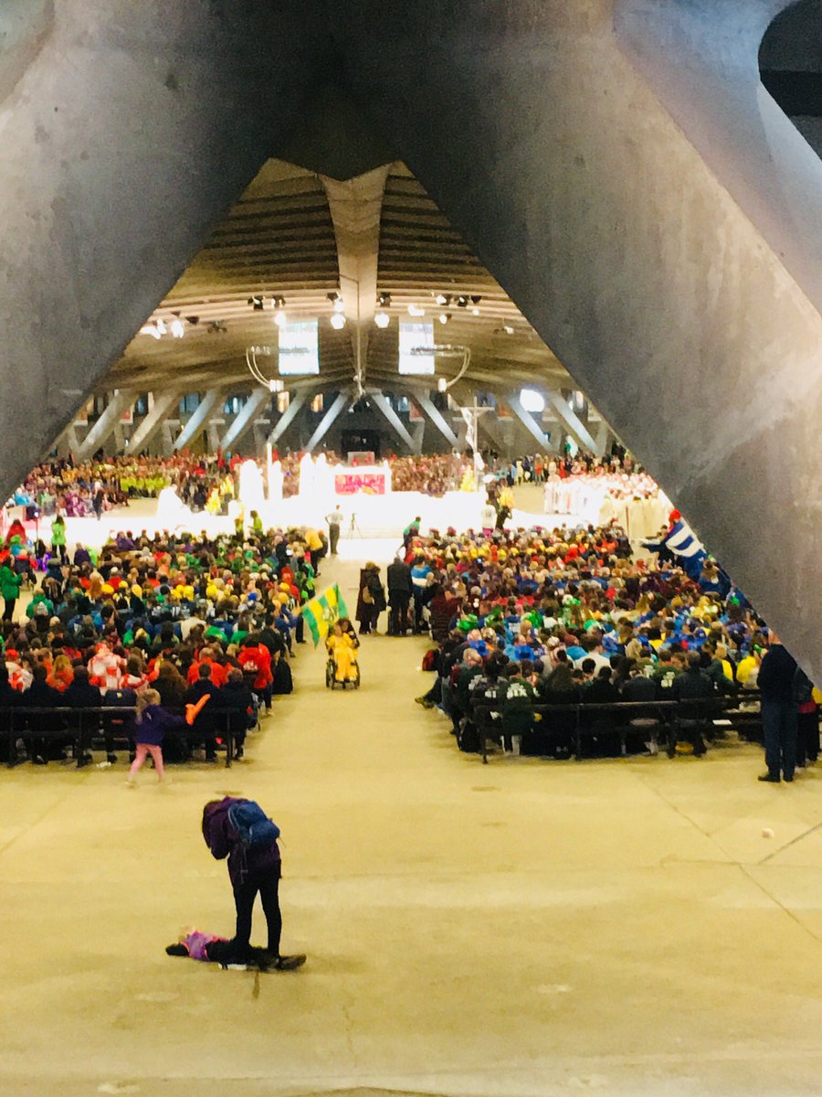 hcptgroup75's tweet photo. @ASCPG @hcpt thank you for a wonderful Trust Mass. You are special. #Lourdes2018 https://t.co/SuYlJO9RR7