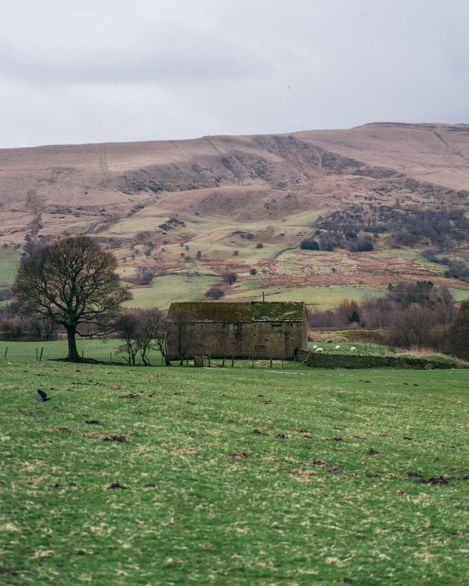 iamtimchung's tweet photo. Exploring the unknown.
Over the bank holiday I embarked on a surprise trip with @YHAOfficial

📍@peakdistrict 
📷@SonyUK @SonyAlpha 

#iamexploring
#Edale #PeakDistrict 
#LiveMoreYHA

https://t.co/MVdcn0Z03T https://t.co/tG9TheJ9tT