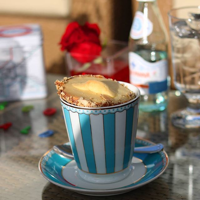 geraldsarmiento's tweet photo. My kind of weekend welcome: Cookie and Coffee.
.
Have you been to @thecircleqatar lately? Enjoy your favorite coffee, tea, mocktails and more with the picturesque backdrop of The Pearl Qatar. .
https://t.co/b6Fsi8suqS
.
#coffee #tea #doha #qatar #cafe #a… https://t.co/mllUhqR276 https://t.co/lOpPg89gbS