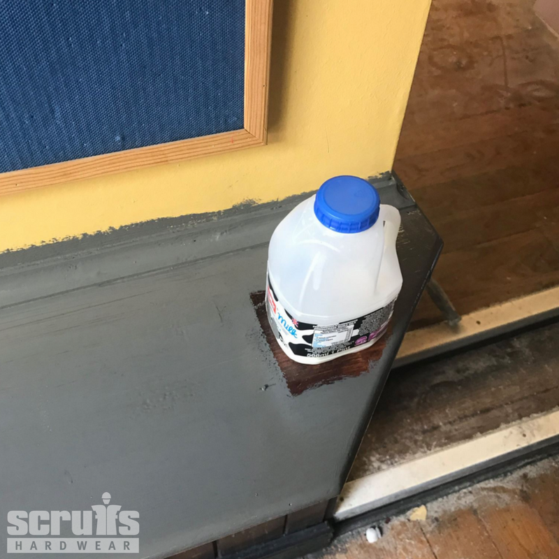 scruffsworkwear's tweet photo. "Not my job" 😂 https://t.co/LtjnieKx9b