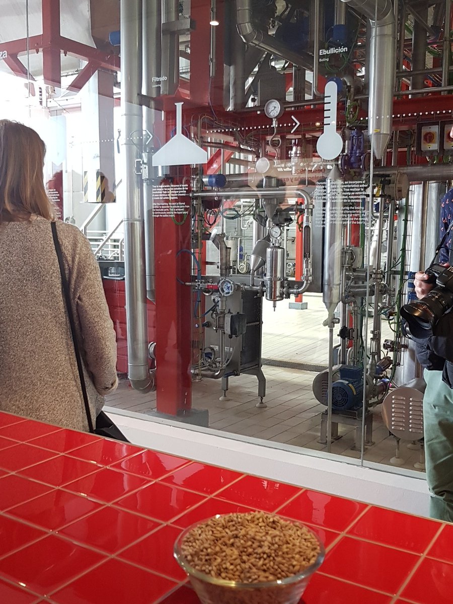 Hoy estamos de visita en la #fabrica de <a href="/CervezaVictoria/">Cervezas Victoria</a>. Día de #networking con <a href="/promalaga/">Promálaga</a>