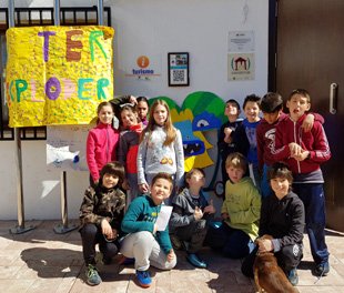 guejarsierra_'s tweet photo. Todo esfuerzo tiene su recompensa y por eso los alumnos del CEIP Sierra Nevada han alcanzado la primera posición del Concurso Internacional #WaterExplorer y han recibido el premio de escuela internacional de la semana 👌 #GüéjarEsEducación ↪️ https://t.co/2rFNK9RsBM https://t.co/wHjJDv1rwr