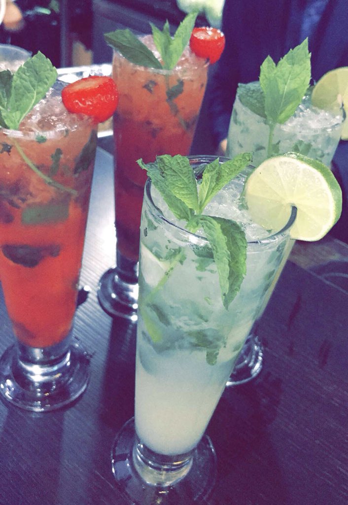 SpiceVilTooting's tweet photo. Mocktail weather today ☀️☀️🍹 #tooting #Spicevillage https://t.co/AF5aS4Xt3g