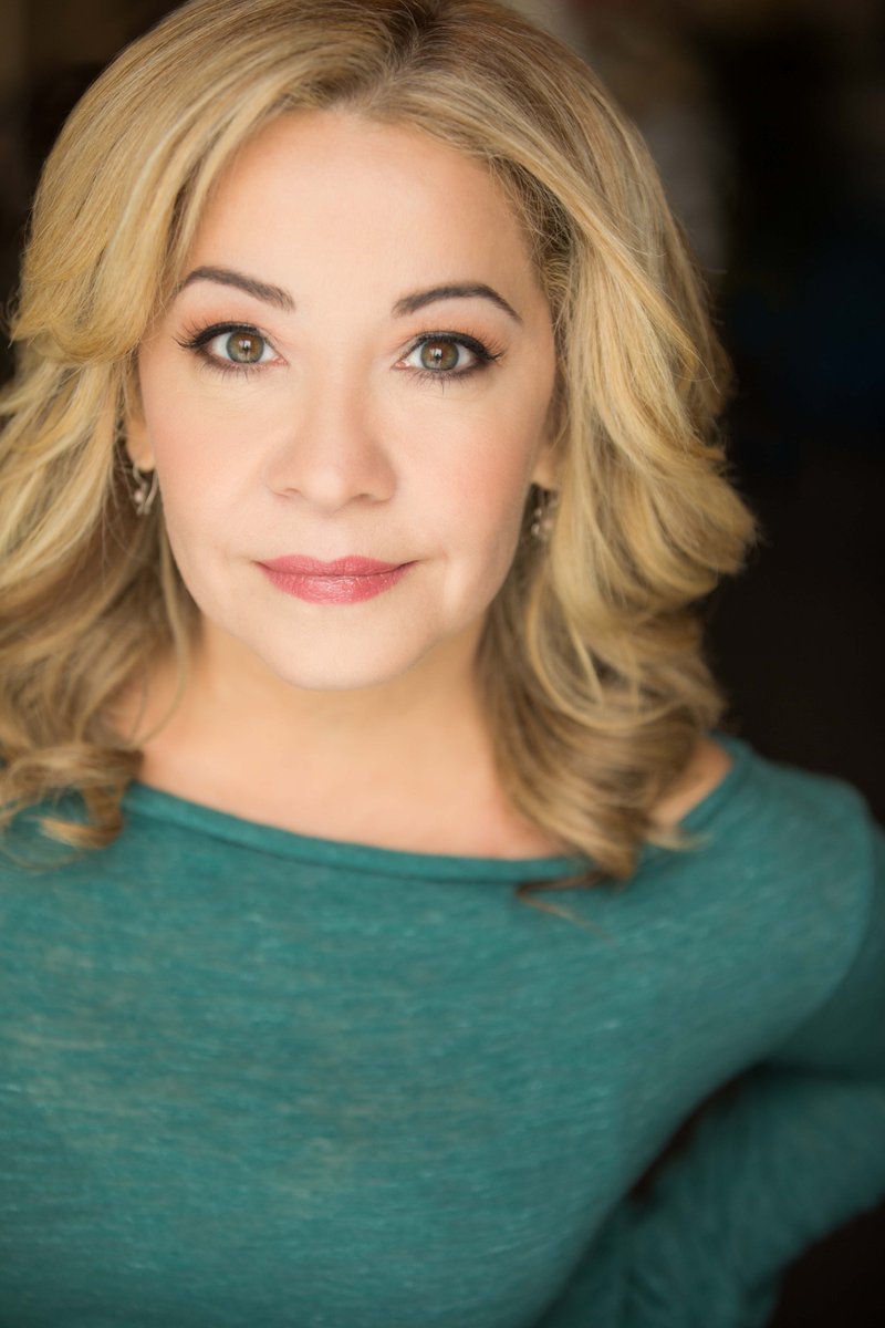 Unite2Fight4You's tweet photo. #Unite2Fight endorses @Jen__Cody for 2nd Vice President of Equity. She's worked almost every contract from Production to Fringe. She has been a Councilor for 3 terms representing the Chorus. A 2-time Gypsy Robe winner. She will always fight for the little guy #ExperienceMatters https://t.co/J2sMBvDic8