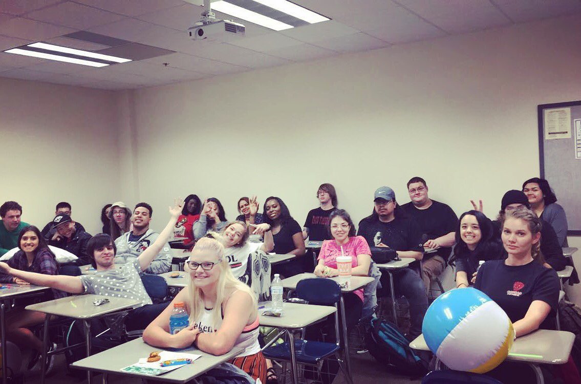 cfacityline's tweet image. SHOUT OUT to Jenny’s S21 Speech class of Spring 2018 @collincollege !  We wish Yarelhi good luck on her persuasive speech about Chick-fil-A!  We think it’s an A+!  📚#eatmorechicken #studystudy #collincollege #we❤️ourschools #classpic @cfacityline