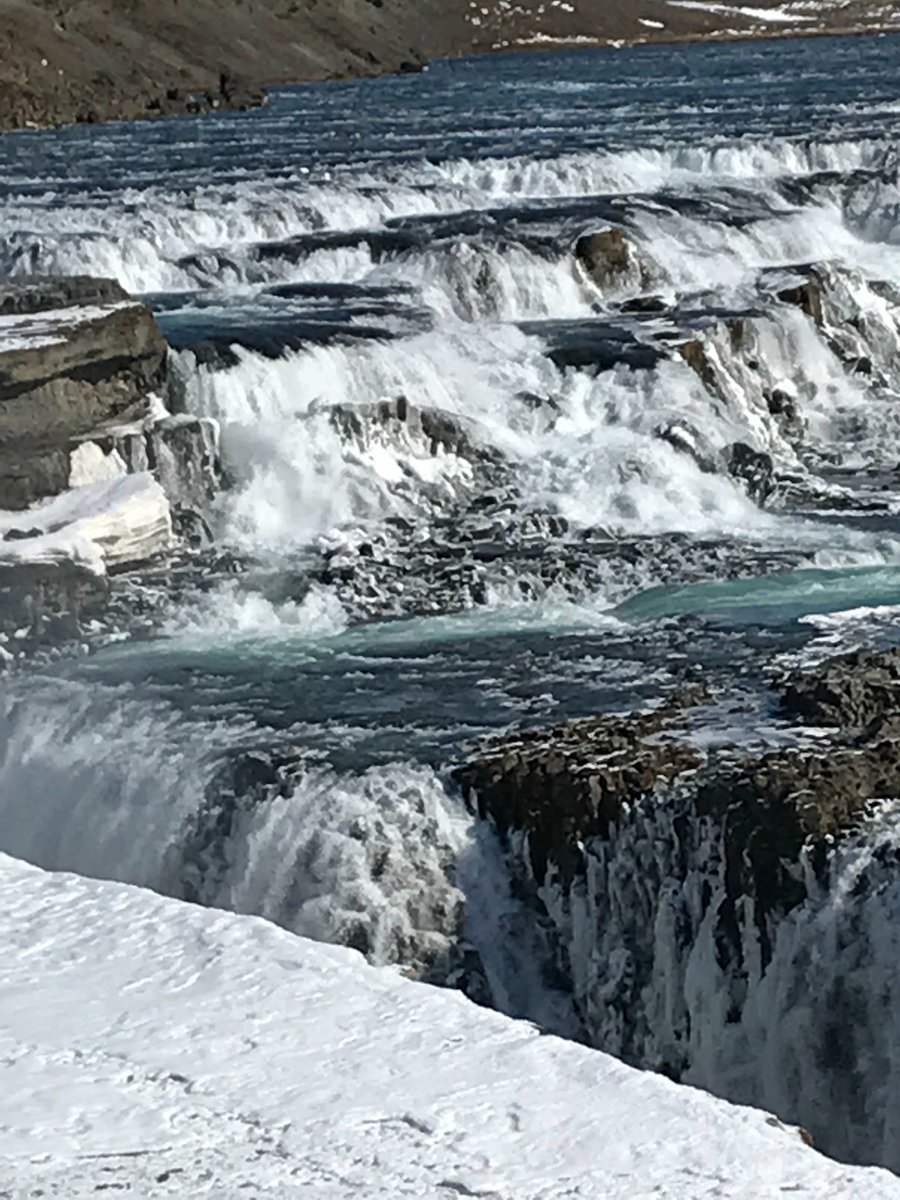 WilsonsHistory's tweet photo. Amazing morning spent wallowing at the secret lagoon and admiring gulfoss waterfalls #iceland18 https://t.co/imkiLR4spW