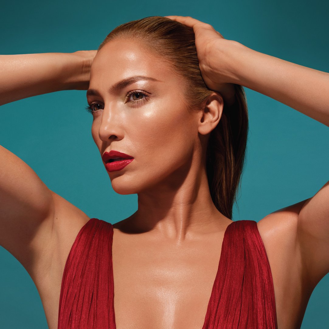 NorbertZietal's tweet photo. Jennifer Lopez współpracuje z firmą Inglot z Przemyśla. Za trzy tygodnie w sprzedaży współna kolekcja kosmetyków
Fot. Materiały prasowe Inglot
https://t.co/WQUho0n2Ww …
#inglot #inglotcosmetics #przemyśl #jenniferlopez #jennifer_lopez #JLoNOW #JLOxInglot #JLo https://t.co/8QfZYocIZV