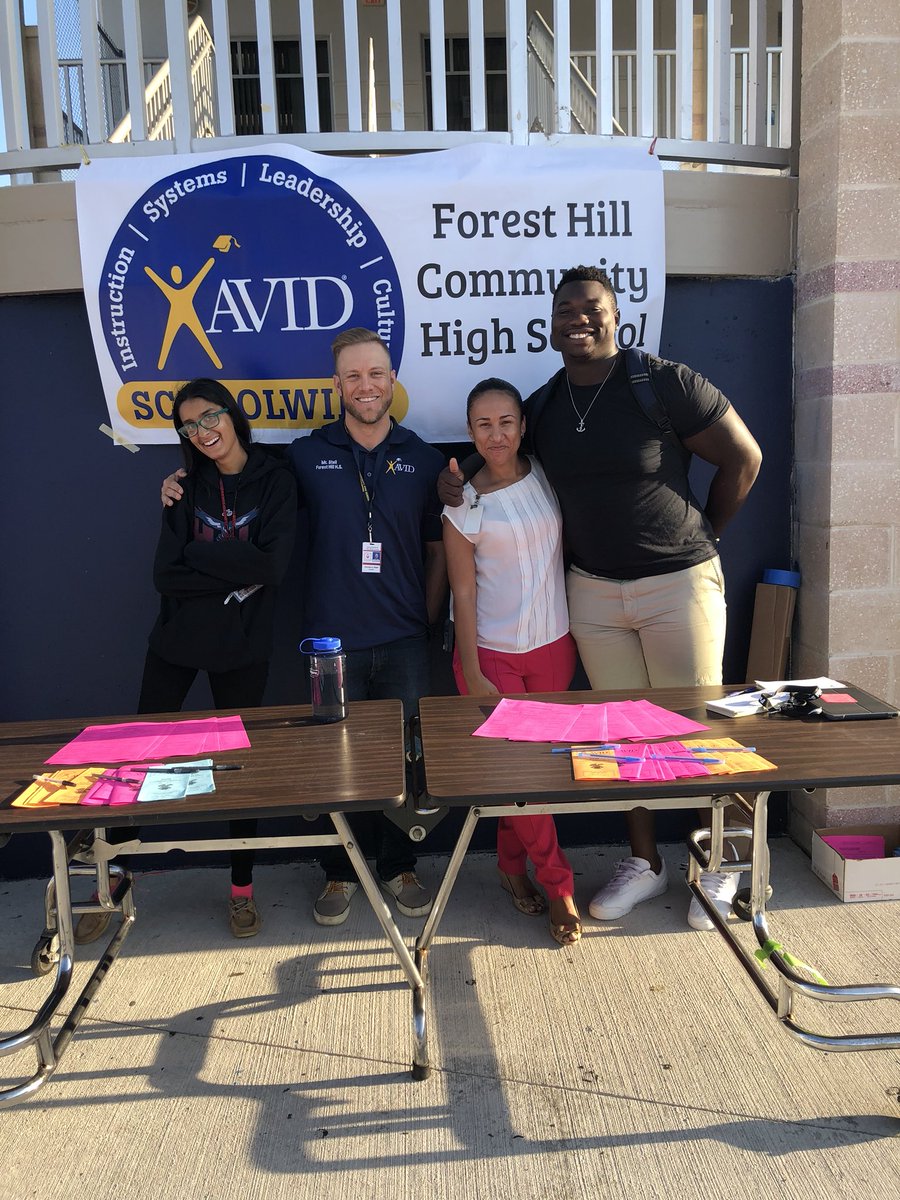 FHH_FalconFury's tweet image. Starting the day off right at #TheHill, as we continue through #AVIDAwarenessWeek! Stop by our table and get #AVIDized by your local #AVIDSquad. #SquadGoals #EveryDayWeAVID #CantStop #WontStop @tinadaughtry @jillygreg @_LoCook @MsColleenCarney @pbcsd