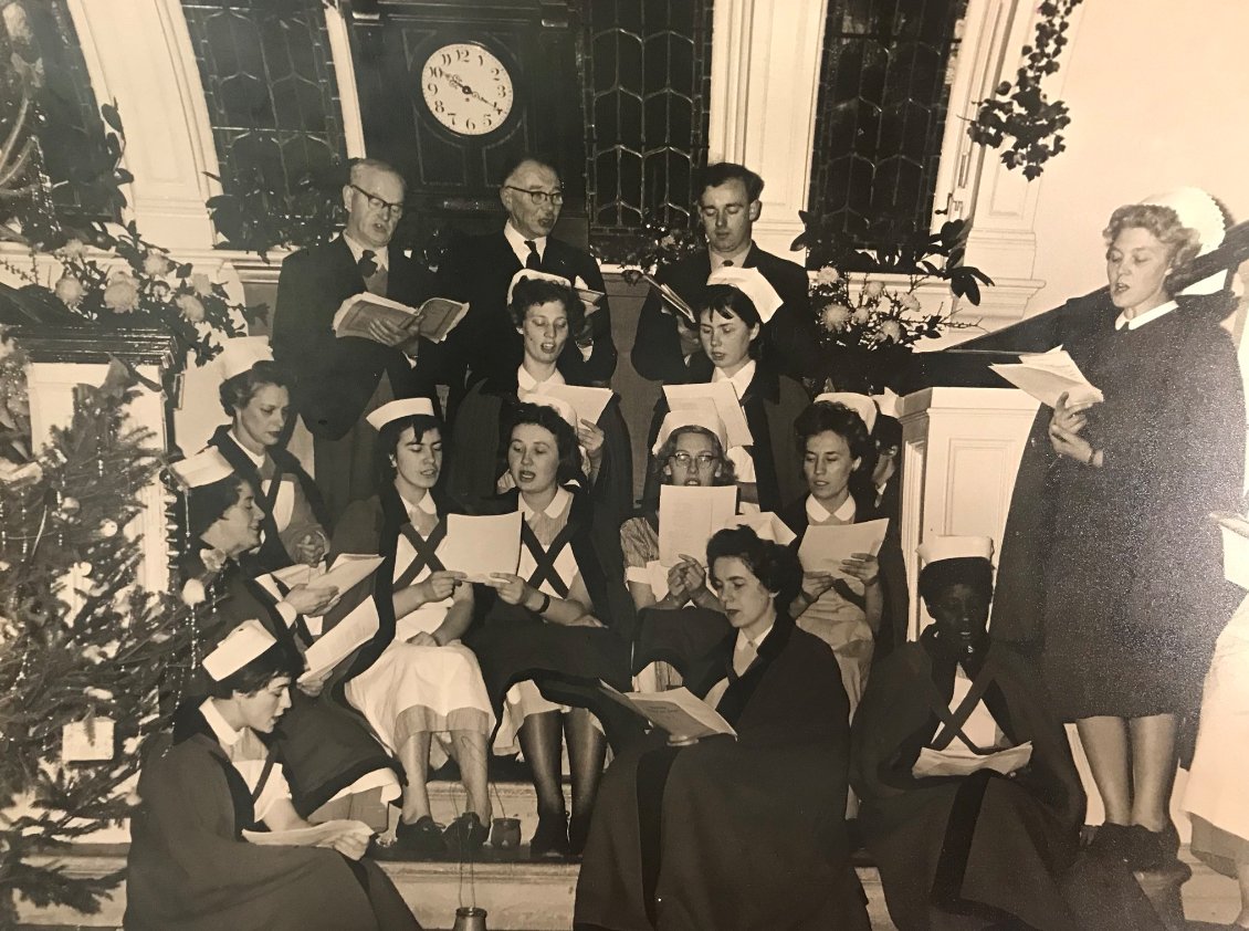 bedfordhospital's tweet photo. Bedford Hospital staff on Christmas Eve in 1960 singing Christmas carols! #NHS70 #ThrowbackThursday https://t.co/8OOezdPT6G