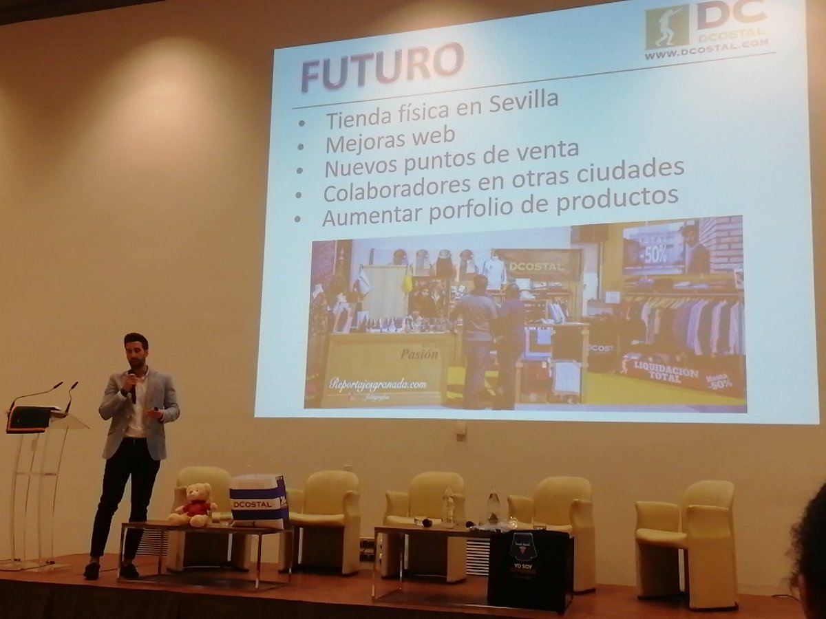 frandegranada's tweet photo. Que crack el amigo Antonio de @dcostal_com Sigue creciendo figura!! https://t.co/evRVWMXGhi