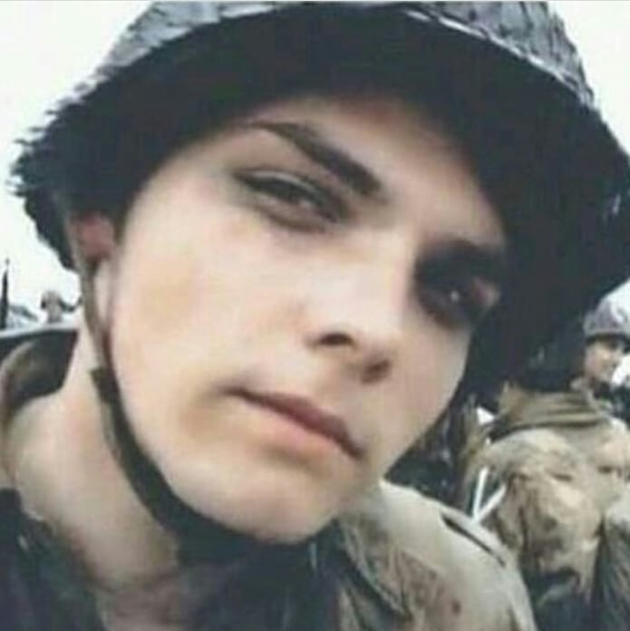 OhMsBandMemer's tweet photo. Every parent when they go to your room https://t.co/4lZEfd3Vvq