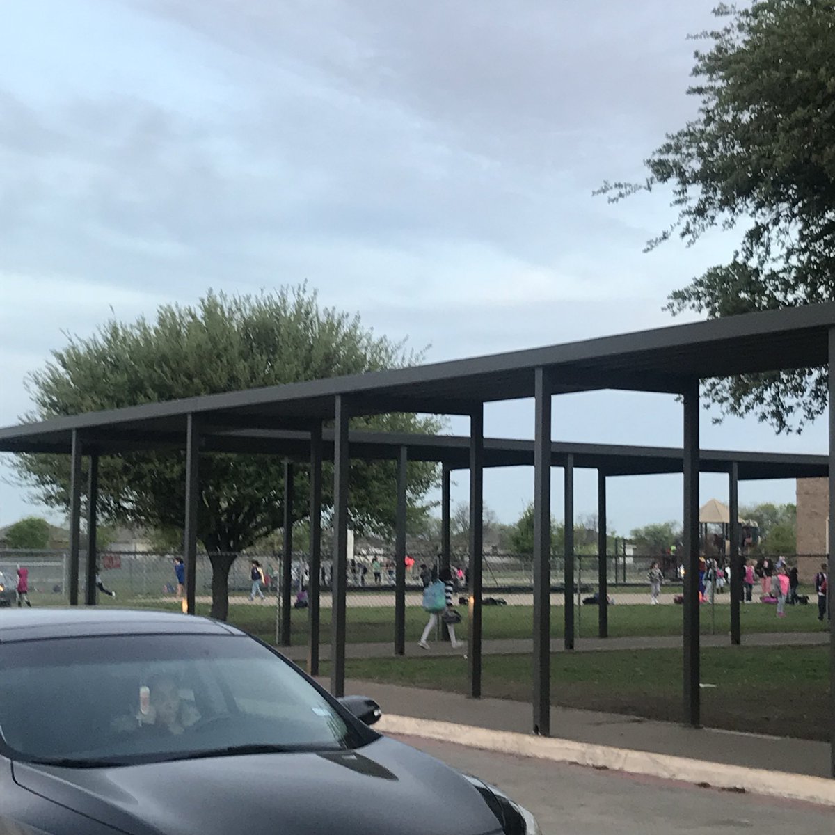 LParkerEdD's tweet photo. A wonderful morning start @EMSISD @BrysonElem as I opened doors and greeted children! #kidfix #EMSProud Ss get here early to play! #LiiNK #socialskillslearned #exercise https://t.co/XB5YBBSRoM