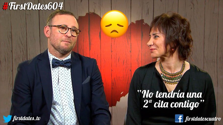 firstdates_tv's tweet photo. Un beso... Una calabaza... ¡El equilibrio perfecto! 😏 #FirstDates604 https://t.co/Npdz5QZVJ7 https://t.co/99V7eymsHo
