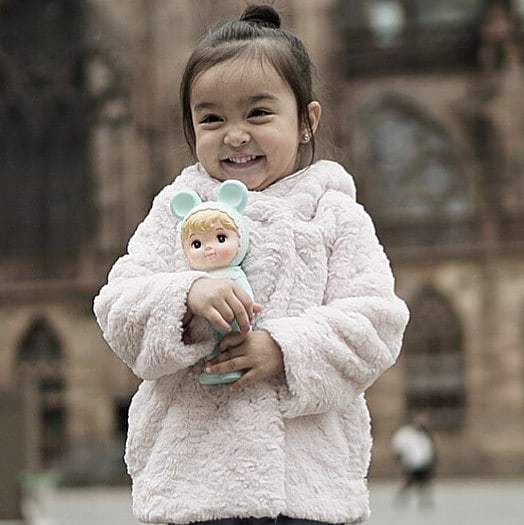 marianupdates's tweet photo. Little Marian 👧❤️😘 #MariaLetizia #aroundZworld https://t.co/fKrXNwp8Ef https://t.co/QAHdrc0qTz
