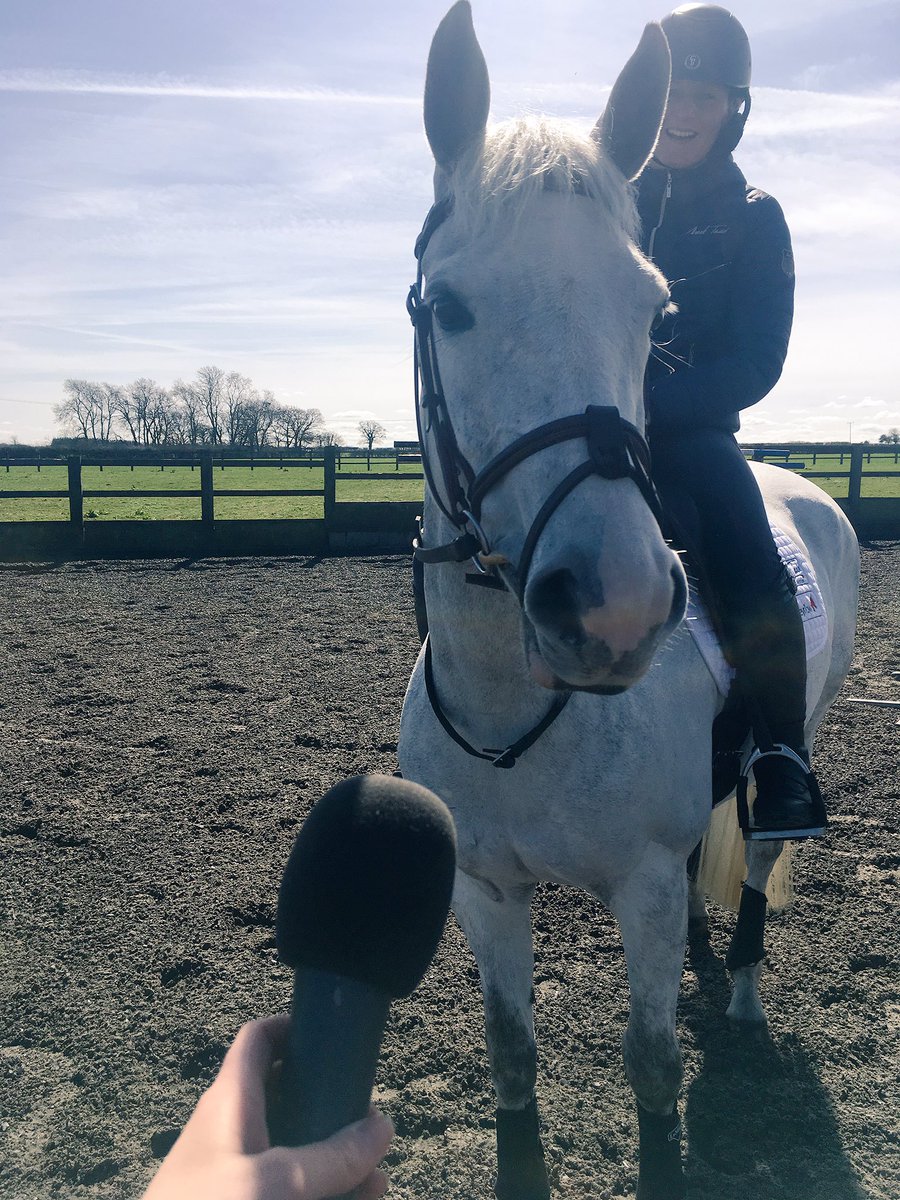 HollyRattley's tweet photo. Having the best day at the office. Interviewing &amp; filming first time @bhorsetrials qualifier @LiciHawker. 4 weeks to go! #horsey #journalism https://t.co/8UZoIIs6Nn